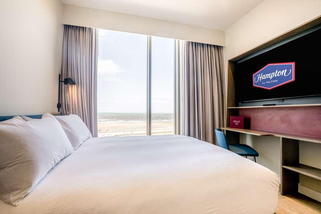 Hampton By Hilton Блекпул Номер фото